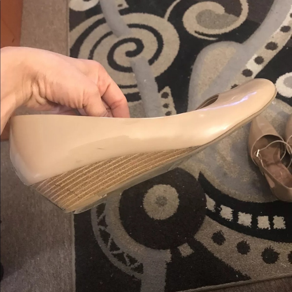 CL laundry  wedge